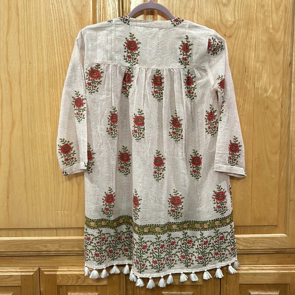 Roller Rabbit Floral Cover Up Tunic - Picture 9 of 9